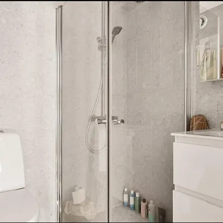 Centrally Located In Apartment Bergen