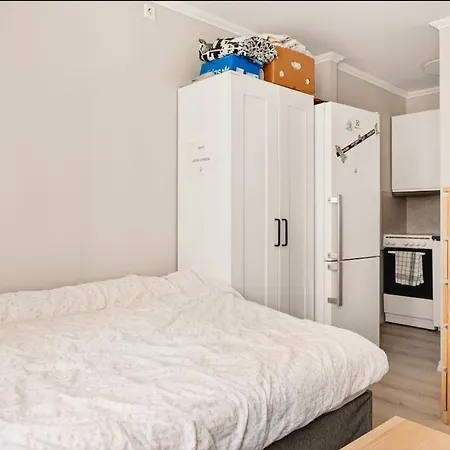 Centrally Located In Apartment *